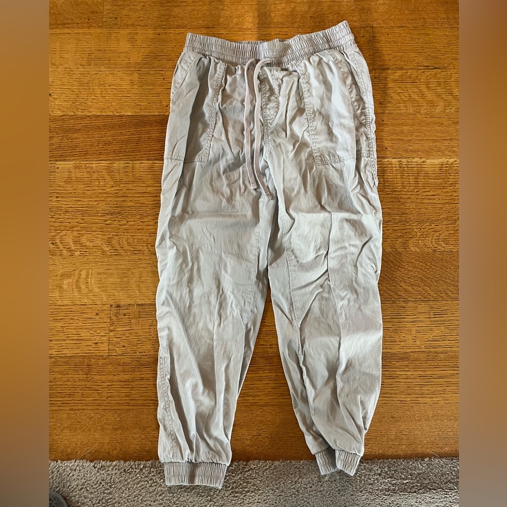 Women’s joggers
